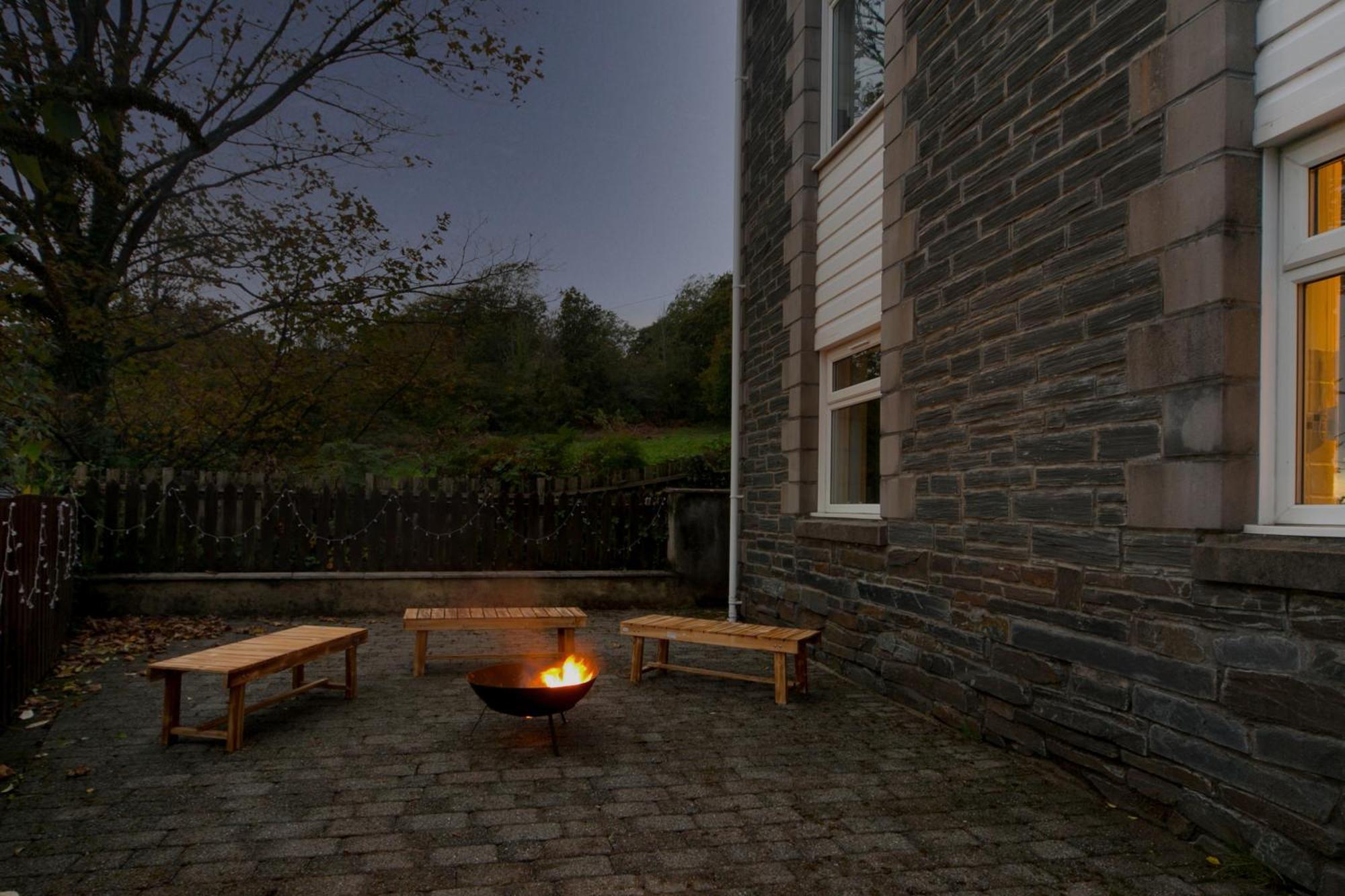 Luxury Home 10 Min To Snowdonia Football Table Tremadog ภายนอก รูปภาพ